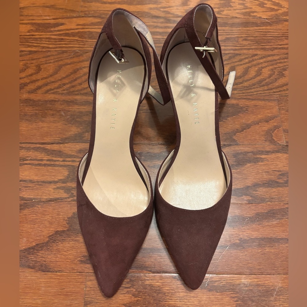 Kelly & Katie Burgundy Velvet Pointed-Toe Heels, 8 1/2